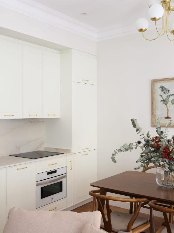 Apartment Deluxe Near Gran Via Madrid